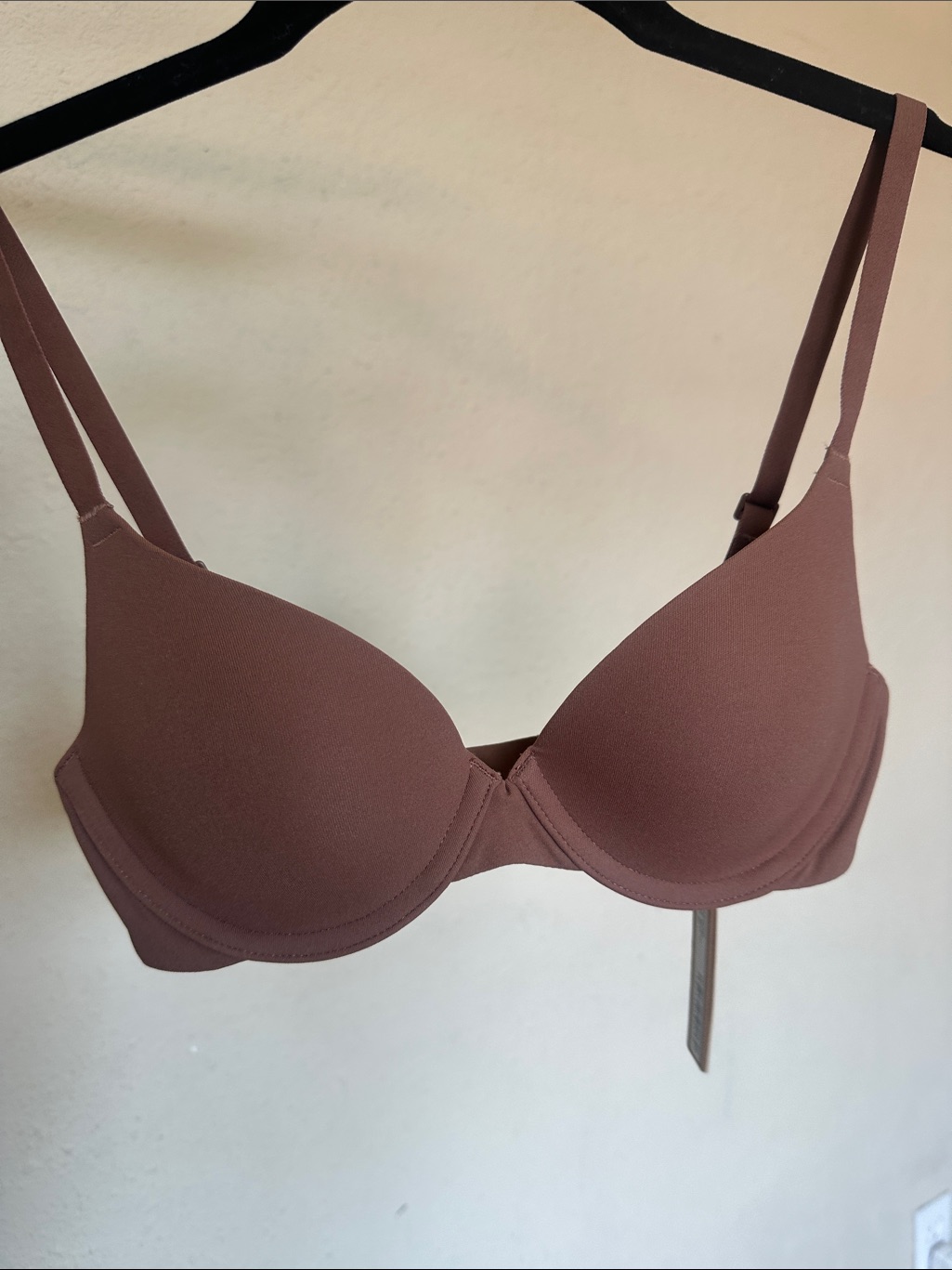 Skims Fits Everybody T-Shirt Bra - Jasper Size 30b